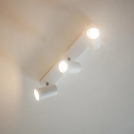 Apartment Mutina 3 *